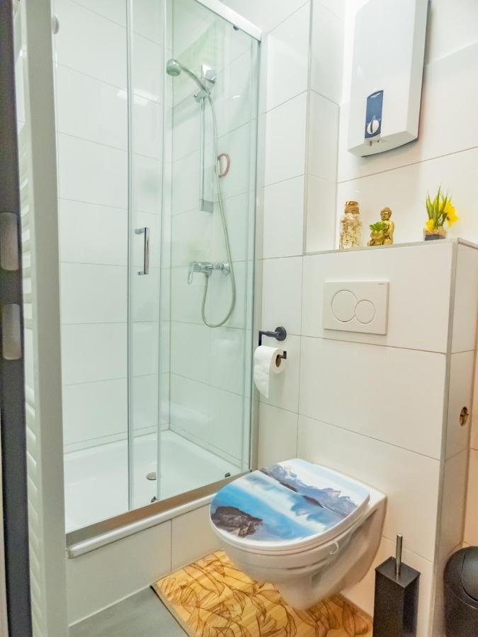 #221 Moderne City Wohnung Im Herzen Von Neuss Extérieur photo